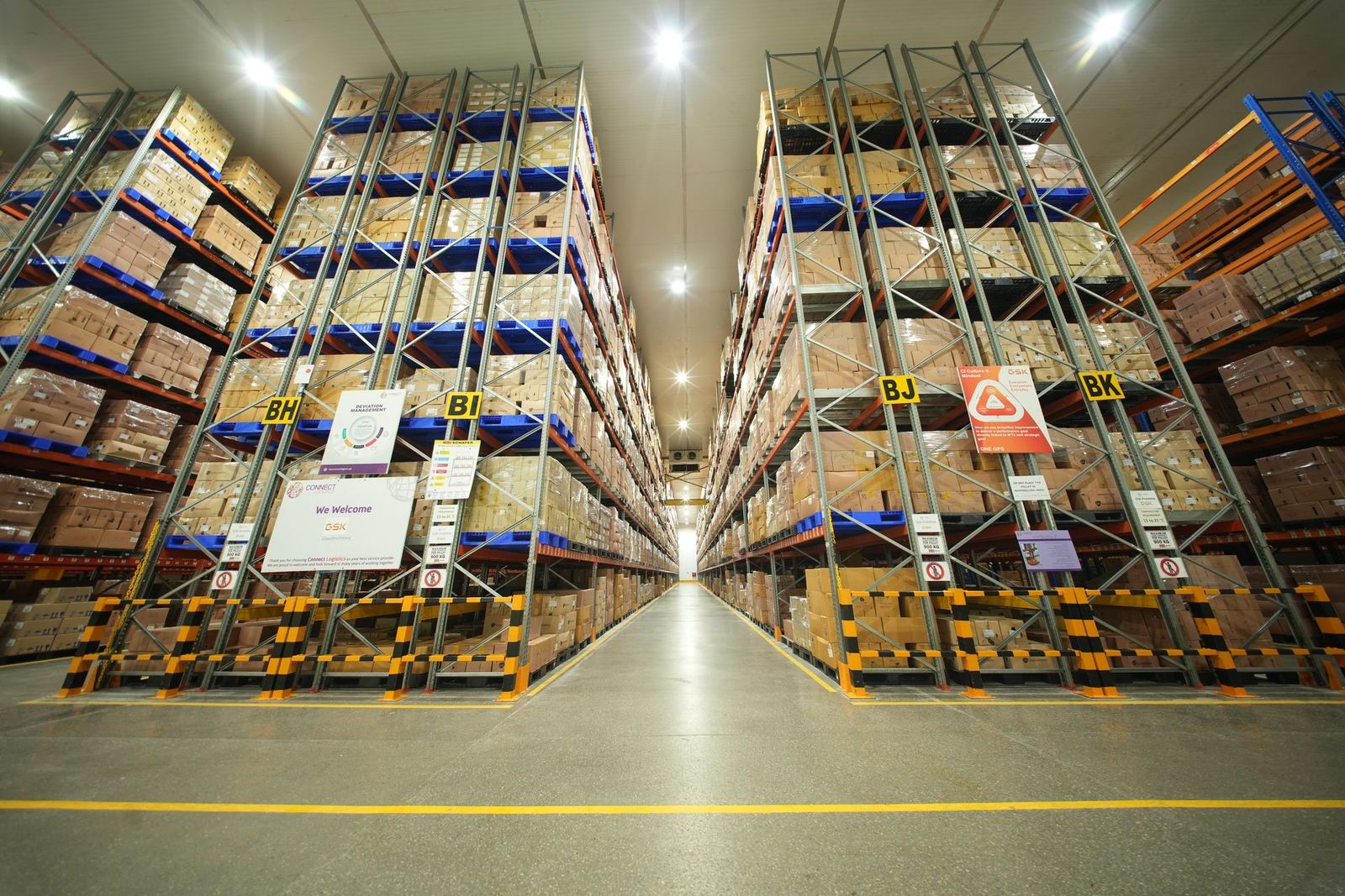 Connect Logistics high-bay racking interior